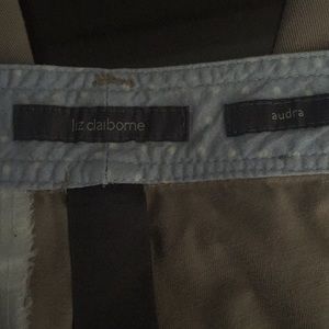 Liz Claiborne capris
